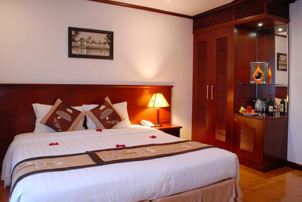 May De Ville Legend Hotel Ханой Номер фото