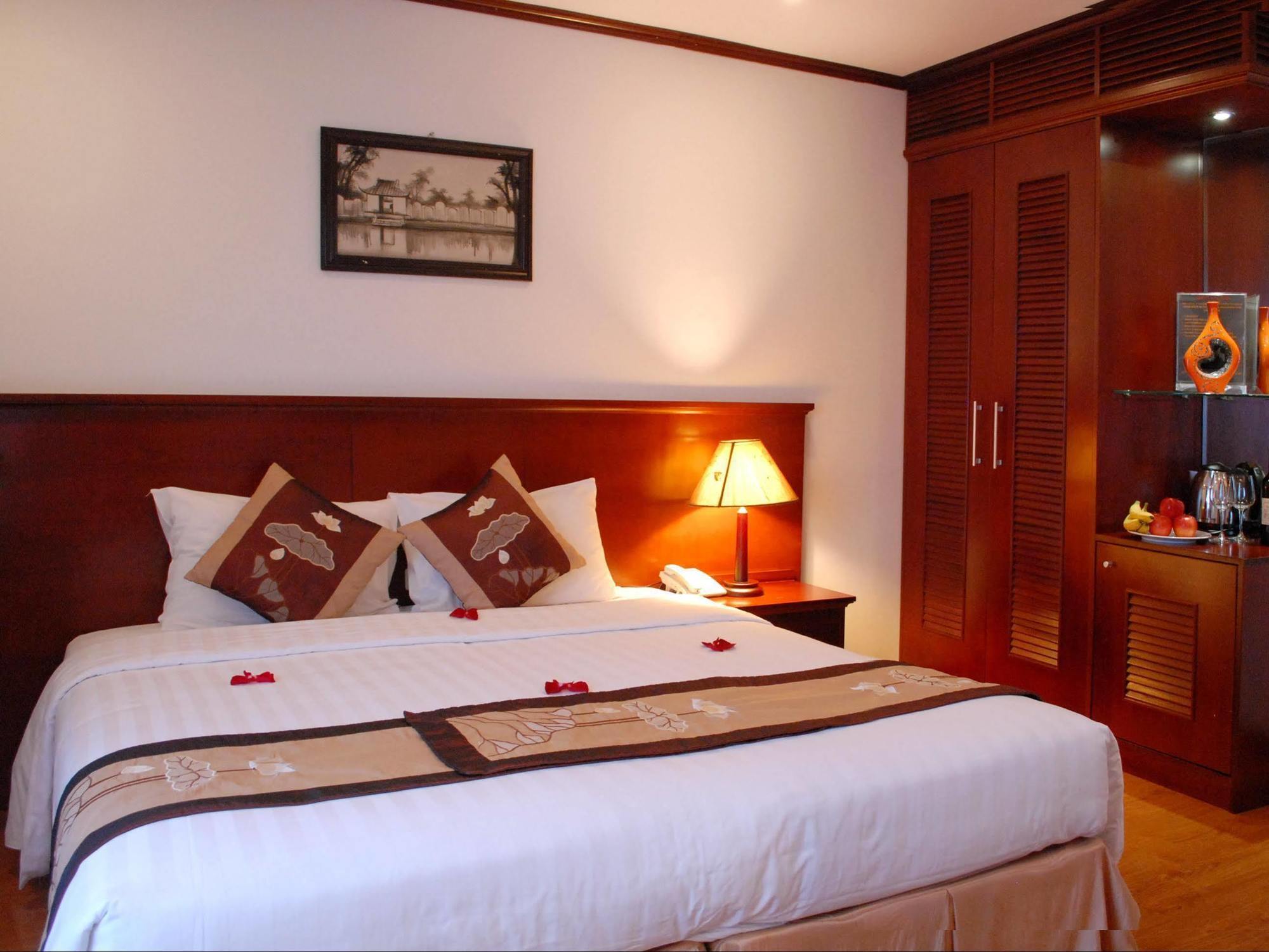 May De Ville Legend Hotel Ханой Екстер'єр фото