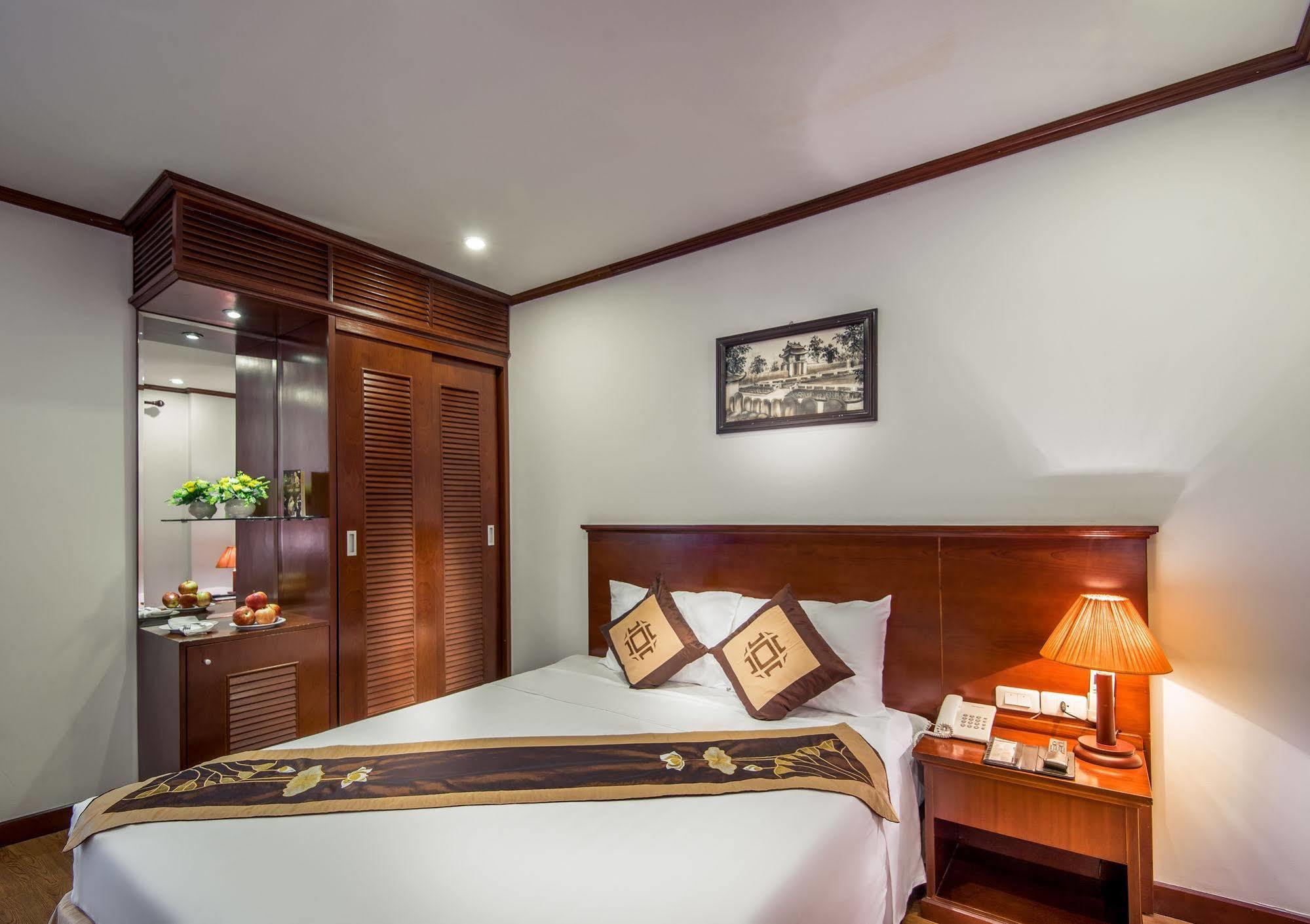 May De Ville Legend Hotel Ханой Екстер'єр фото