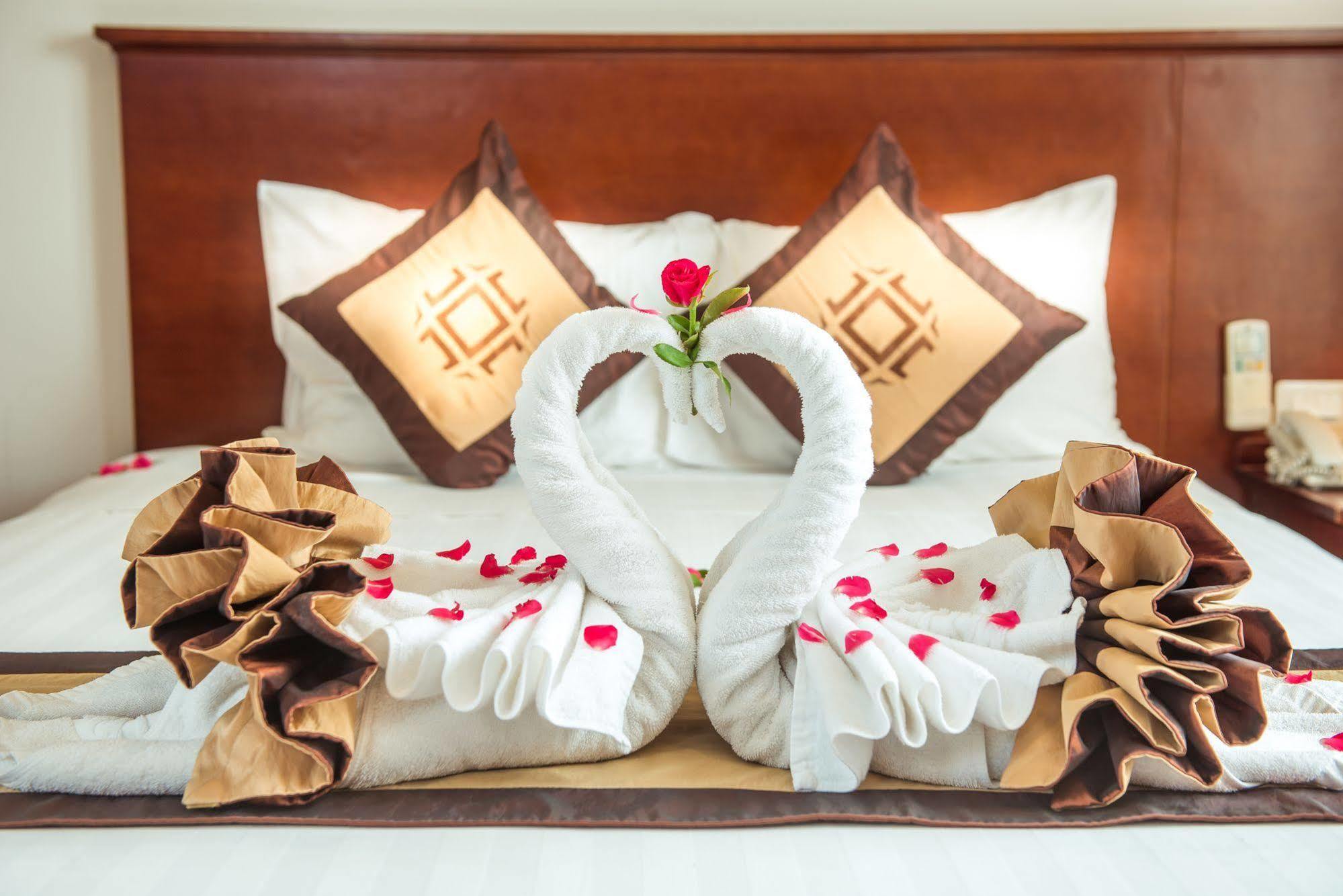 May De Ville Legend Hotel Ханой Екстер'єр фото
